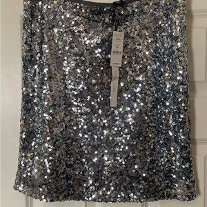 White House Black Market Silver Sequin Skirt Sz. 8 NWT